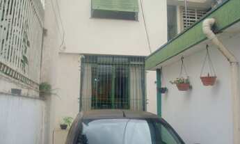 Imagem: 3 dormitórios, 1 suítes, 2 banheiro, 2