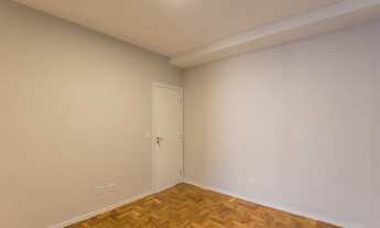 Imagem 6: 2 dormitórios, 1 suítes, 2 banheiro, 1 vaga na garagem, 67M² de Área Construída