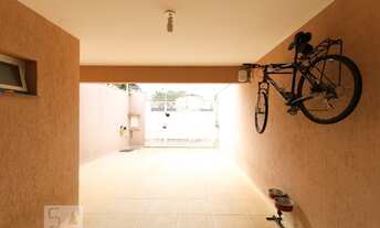 Imagem 4: 3 dormitórios, 3 suíte, 4 banheiro, 3 vagas na garagem