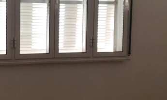 Imagem 2: 3 dormitórios, 2 banheiro, 1 vaga na garagem, 180M² de Área Construída