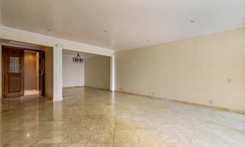 Imagem 5: 4 dormitórios, 3 suíte, 5 banheiro, 2 vagas na garagem, 180M² de Área Construída