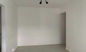 Imagem 2: 1 dormitório, 1 banheiros, 1 vaga na garagem, 47M² de Área Construída