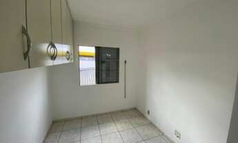 Imagem 3: 2 dormitórios, 1 banheiros, 1 vaga na garagem, 78M² de Área Construída