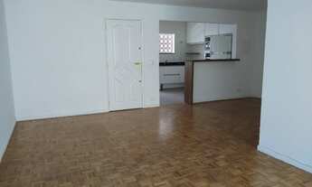 Imagem: 3 dormitórios, 1 banheiros, 1 vaga na garagem