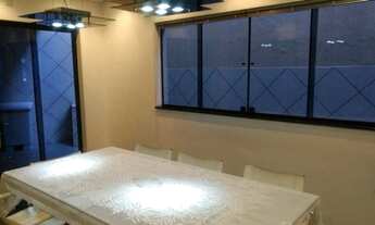 Imagem 5: 4 dormitórios, 1 suítes, 4 banheiro, 4 vagas na garagem