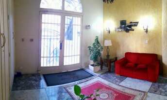 Imagem: 2 dormitórios, 2 banheiro, 1 vaga na garagem