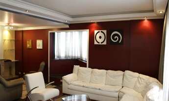 Imagem 2: 4 dormitórios, 4 suíte, 4 vagas na garagem, 230M² de Área Construída