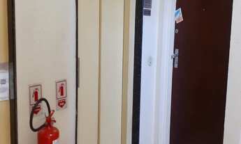 Imagem 5: 2 dormitórios, 1 banheiros, 1 vaga na garagem, 68M² de Área Construída