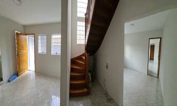 Imagem 3: 4 dormitórios, 1 suítes, 1 banheiros, 2 vagas na garagem, 200M² de Área Construída