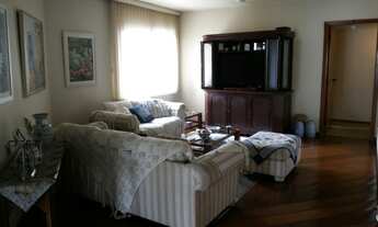 Imagem 4: 4 dormitórios, 4 suíte, 6 banheiro, 4 vagas na garagem, 312M² de Área Construída