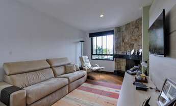 Imagem 4: 3 dormitórios, 3 suíte, 5 banheiro, 3 vagas na garagem, 280M² de Área Construída