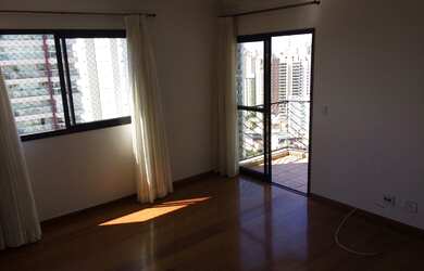 Imagem 2: 3 dormitórios, 1 suítes, 518 banheiro, 3 vagas na garagem, 100M² de Área Construída