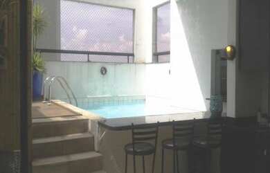 Imagem 6: 3 dormitórios, 3 suíte, 4 banheiro, 3 vagas na garagem, 210M² de Área Construída