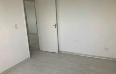 Imagem 6: 3 dormitórios, 1 suítes, 2 banheiro, 2 vagas na garagem, 73M² de Área Construída