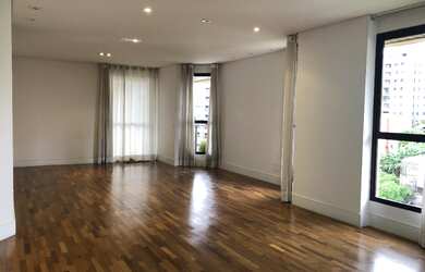 Imagem 4: 4 dormitórios, 3 suíte, 5 banheiro, 3 vagas na garagem, 157M² de Área Construída