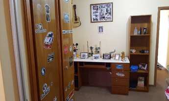 Imagem 6: 3 dormitórios, 1 suítes, 3 banheiro, 225M² de Área Construída