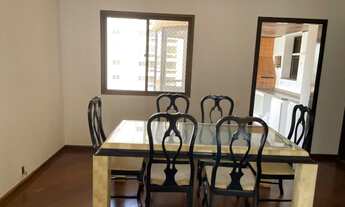 Imagem 2: 4 dormitórios, 2 suíte, 5 banheiro, 3 vagas na garagem, 227M² de Área Construída