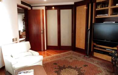 Imagem 5: 4 dormitórios, 4 suíte, 7 banheiro, 4 vagas na garagem, 400M² de Área Construída