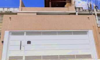 Imagem 3: 3 dormitórios, 1 suítes, 4 banheiro, 2 vagas na garagem, 210M² de Área Construída