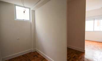 Imagem 6: 4 dormitórios, 4 suíte, 6 banheiro, 2 vagas na garagem, 382M² de Área Construída