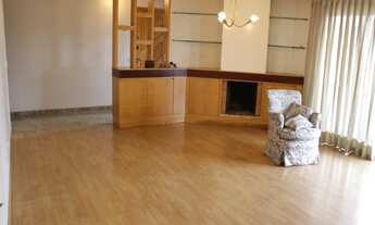 Imagem 2: 3 dormitórios, 1 suítes, 3 banheiro, 2 vagas na garagem, 140M² de Área Construída