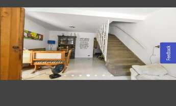 Imagem 3: 3 dormitórios, 1 suítes, 3 banheiro, 2 vagas na garagem, 180M² de Área Construída