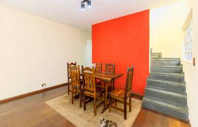 Imagem 7: 3 dormitórios, 1 suítes, 4 banheiro, 2 vagas na garagem