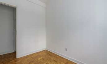 Imagem 6: 2 dormitórios, 1 banheiros, 64M² de Área Construída