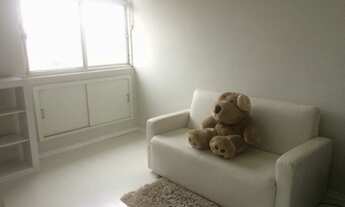 Imagem 2: 2 dormitórios, 3 banheiro, 1 vaga na garagem, 92M² de Área Construída