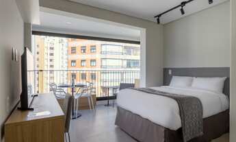 Imagem 2: 1 dormitório, 2 banheiro, 1 vaga na garagem, 31M² de Área Construída