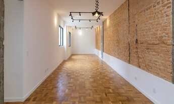 Imagem 2: 2 dormitórios, 1 suítes, 3 banheiro, 120M² de Área Construída