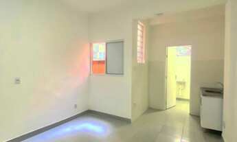 Imagem: 1 dormitório, 1 banheiros, 30M² de Área