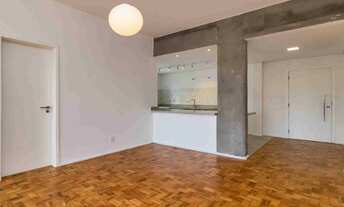 Imagem 6: 3 dormitórios, 1 suítes, 4 banheiro, 1 vaga na garagem, 154M² de Área Construída