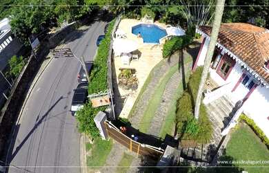 Imagem 3: POUSADA A VENDA EM ILHABELA - Praia do Pinto, a poucos metros da praia (11) 9-9194-5074 W