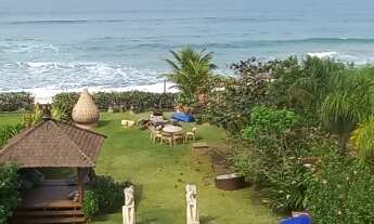 Imagem: PÉ NA AREIA - MARESIAS