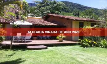 Imagem: Casa 5 dorms. Sendo 3 suítes para 10 pessoas