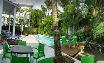 Imagem 3: 4 dormitórios, 4 suíte, 5 banheiro, 5 vagas na garagem