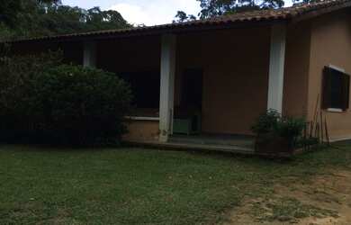 Imagem 2: 3 dormitórios, 1 suítes, 2 banheiro