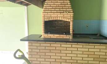 Imagem 3: 4 dormitórios, 1 suítes, 4 banheiro, 6 vagas na garagem