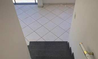 Imagem 4: 4 dormitórios, 1 suítes, 4 banheiro, 6 vagas na garagem