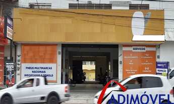 Imagem: Prédio comercial em Laranjeiras