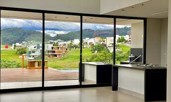 Imagem 4: Locação e Venda !! Casa NOVA com elevador no Condomínio Vale das Águas com VISTA ESPETACUL