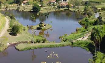 Imagem: FAZENDA / HARAS CINEMATOGRÁFICA COM LAGOS