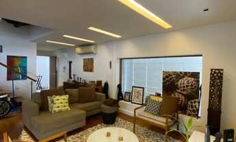 Imagem 2: Casa na Urca - Decorada e mobiliada