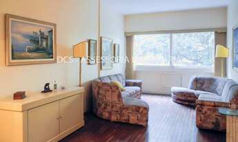 Imagem 1: 3 dormitórios, 1 suítes, 1 banheiros, 1 vaga na garagem, 156M² de Área Construída