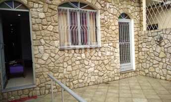 Imagem 2: 4 dormitórios, 1 suítes, 2 vagas na garagem, 298M² de Área Construída