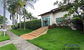 Imagem: Imóvel de luxo em condomínio Casa de