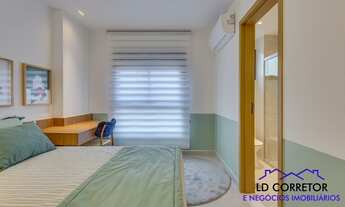 Imagem 2: 4 suítes, ao lado da praça T-23, Setor Bueno: 4 quartos, 4 suítes, 3 salas, 6 banheiros, 3