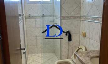 Imagem 5: Casa à venda no Jardim América em Goiânia-GO: Sobrado com 3 quartos, suíte, 2 salas, 3 ban