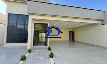 Imagem 5: Casa térrea de alto padrão com 3 suítes e piscina no Setor Faiçalville, Goiânia: 228m², 3